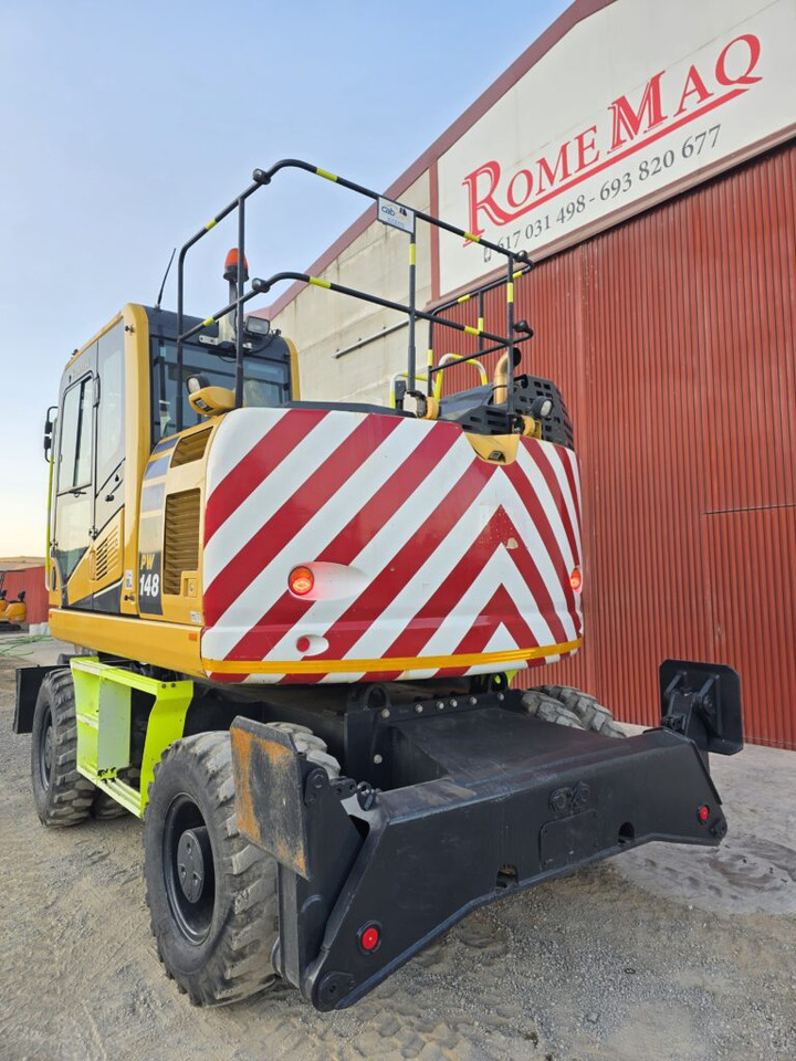 KOMATSU PW148-11 - Pelle sur pneus: photos 3 KOMATSU PW148-11 - Pelle sur pneus: photos 3