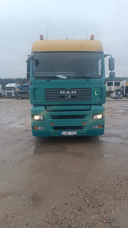 MAN TGA 18440 - Camion porte-voitures: photos 1 MAN TGA 18440 - Camion porte-voitures: photos 1