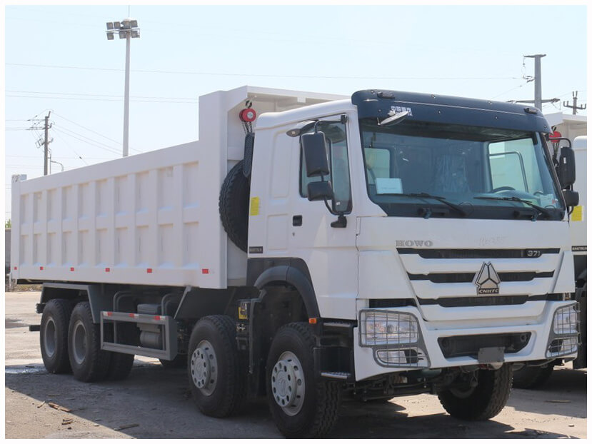 8X4 HOWO SINOTRUCK DUMP TRUCK 371HP/420HP - Camion benne: photos 1 8X4 HOWO SINOTRUCK DUMP TRUCK 371HP/420HP - Camion benne: photos 1