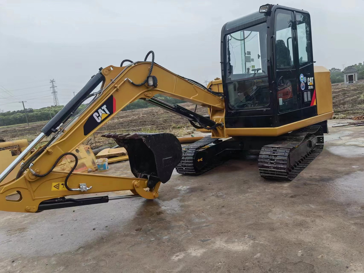CATERPILLAR 305.5E - Mini pelle: photos 1 CATERPILLAR 305.5E - Mini pelle: photos 1
