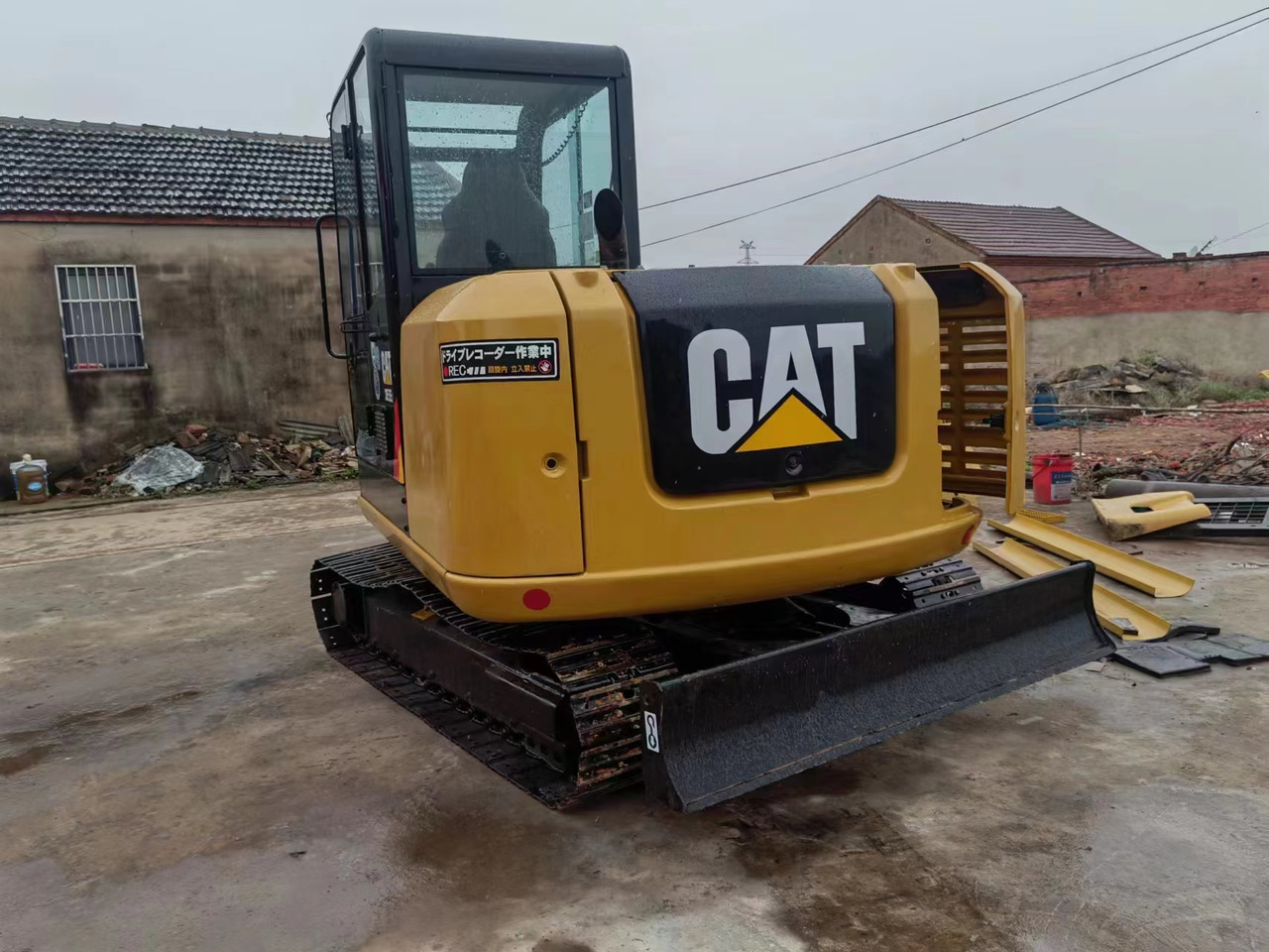 CATERPILLAR 305.5E - Mini pelle: photos 2 CATERPILLAR 305.5E - Mini pelle: photos 2