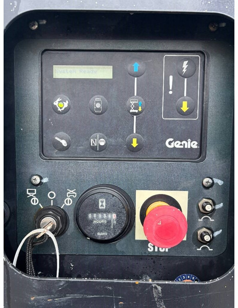 Genie GS 2669 RT - 10m Diesel Scherenarbeitsbühne 4x4 - Nacelle ciseaux: photos 4 Genie GS 2669 RT - 10m Diesel Scherenarbeitsbühne 4x4 - Nacelle ciseaux: photos 4