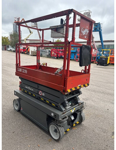 Skyjack SJ 3219 7,80m Scherenarbeitsbühne - Nacelle ciseaux: photos 5 Skyjack SJ 3219 7,80m Scherenarbeitsbühne - Nacelle ciseaux: photos 5