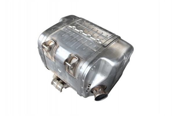 Katalysator EURO 6 IVECO Eurocargo - 5801391046 5802031994 5802031995 - Catalyseur pour Camion: photos 2 Katalysator EURO 6 IVECO Eurocargo - 5801391046 5802031994 5802031995 - Catalyseur pour Camion: photos 2
