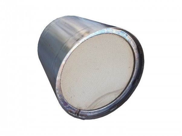 Rußpartikelfilter IVECO Eurocargo - 5802045132 - Système d'échappement pour Camion: photos 3 Rußpartikelfilter IVECO Eurocargo - 5802045132 - Système d'échappement pour Camion: photos 3