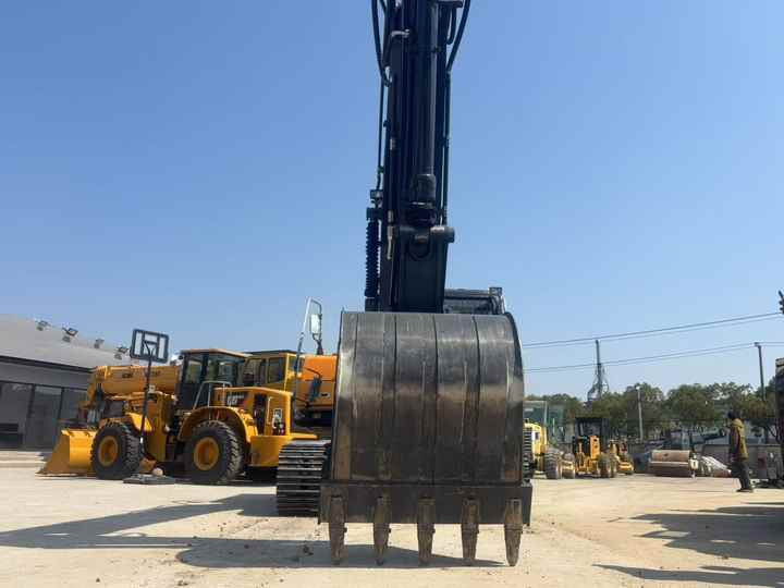 2024 New Hyundai HX220L Crawler Excavator South Korea Made ,22ton Tracked Shovel HX220 Hyundai HX220 Crawler Excavator - Pelle: photos 5 2024 New Hyundai HX220L Crawler Excavator South Korea Made ,22ton Tracked Shovel HX220 Hyundai HX220 Crawler Excavator - Pelle: photos 5