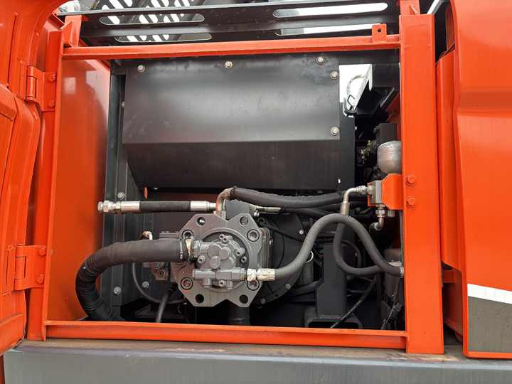 22 Tons Excavator Original Doosan Dx225LCA Crawler Digger Secondhand Used Good Condition Doosan Hydraulic Excavator on Sale - Pelle sur chenille: photos 3 22 Tons Excavator Original Doosan Dx225LCA Crawler Digger Secondhand Used Good Condition Doosan Hydraulic Excavator on Sale - Pelle sur chenille: photos 3