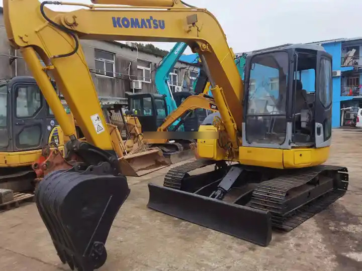8 ton Second hand Komatsu Hydraulic Crawel excavator PC78US with low price for sale - Pelle sur chenille: photos 3 8 ton Second hand Komatsu Hydraulic Crawel excavator PC78US with low price for sale - Pelle sur chenille: photos 3