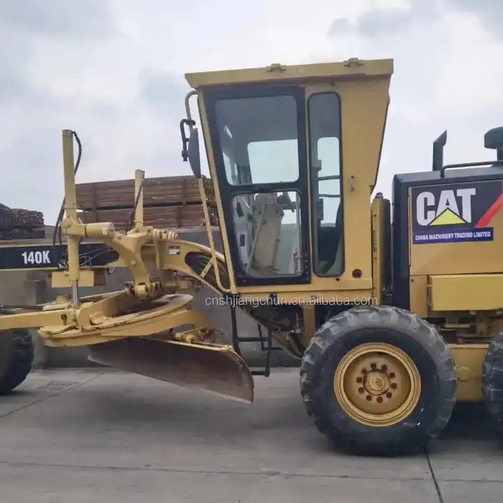 Caterpillar 140K Motor Grader Road construction Cat140K graders heavy equipment 140K good price with good quality 140 CAT used - Niveleuse: photos 1 Caterpillar 140K Motor Grader Road construction Cat140K graders heavy equipment 140K good price with good quality 140 CAT used - Niveleuse: photos 1