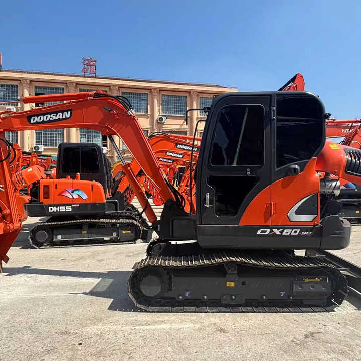 Doosan DX60 DX60-9c DH60-7 DX60W DX80 DX75 DX55 DH35 DH55 Used Mini Excavator Mas Maquinaria Municipal Y Ambiental - Pelle: photos 1 Doosan DX60 DX60-9c DH60-7 DX60W DX80 DX75 DX55 DH35 DH55 Used Mini Excavator Mas Maquinaria Municipal Y Ambiental - Pelle: photos 1