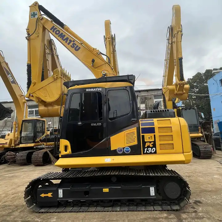 GOOD CONDITION 90% New japan original low hourS used Komatsu PC130-7 excavator for hot sale WITH free shipping - Pelle sur chenille: photos 2 GOOD CONDITION 90% New japan original low hourS used Komatsu PC130-7 excavator for hot sale WITH free shipping - Pelle sur chenille: photos 2