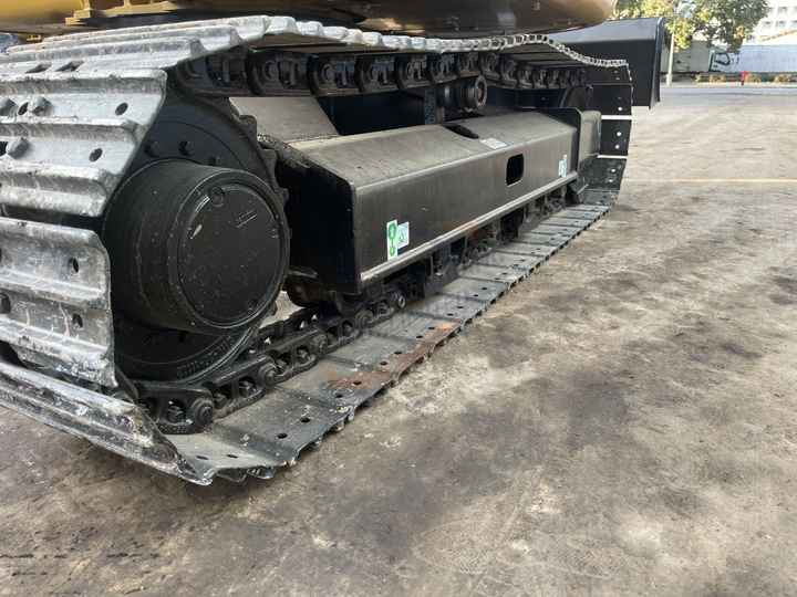 Good Price CAT 305.5E 307 308C 308D 308E 312D 315D 320C 320D Second Hand 7 Tons Used Mini Crawler Excavator For Sale - Mini pelle: photos 5 Good Price CAT 305.5E 307 308C 308D 308E 312D 315D 320C 320D Second Hand 7 Tons Used Mini Crawler Excavator For Sale - Mini pelle: photos 5