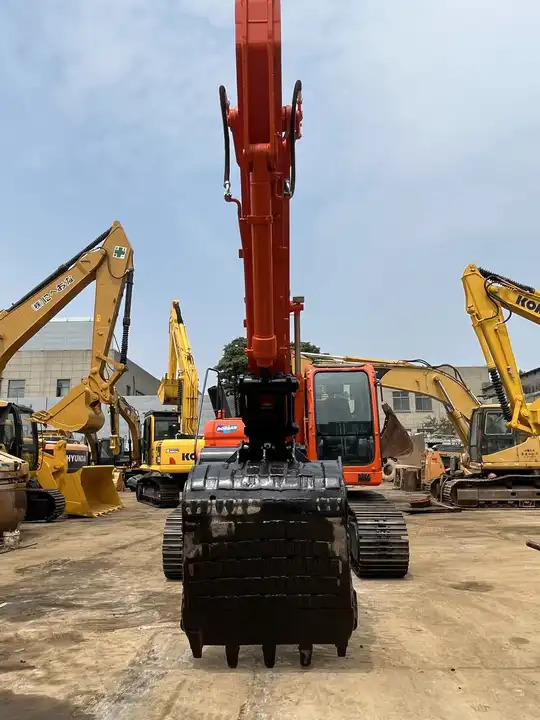 Good Price Tracked Excavator Doosan Dx225 Dx150 Korea Construction Machinery In Shanghai - Pelle sur chenille: photos 4 Good Price Tracked Excavator Doosan Dx225 Dx150 Korea Construction Machinery In Shanghai - Pelle sur chenille: photos 4