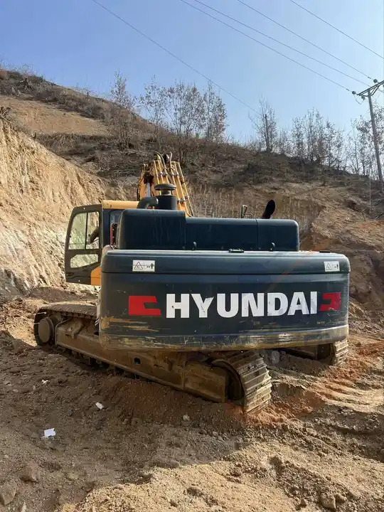 Pelle sur chenille High Quality Construction Machinery Hyundai 520vs Crawler Digital 520 Used Excavators For Hyundai: photos 6