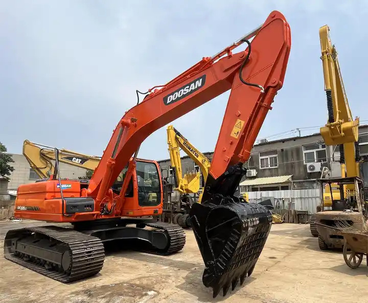 High Quality Korea Made 2019 Year Doosan Brand Dx225 Dx225lc Dx225lca Crawler Excavator - Pelle sur chenille: photos 4 High Quality Korea Made 2019 Year Doosan Brand Dx225 Dx225lc Dx225lca Crawler Excavator - Pelle sur chenille: photos 4