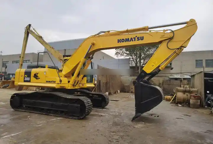 Lower working hours used komatsu pc300-7 excavator/good price japan used komatsu excavator pc300-7 30t - Pelle sur chenille: photos 3 Lower working hours used komatsu pc300-7 excavator/good price japan used komatsu excavator pc300-7 30t - Pelle sur chenille: photos 3
