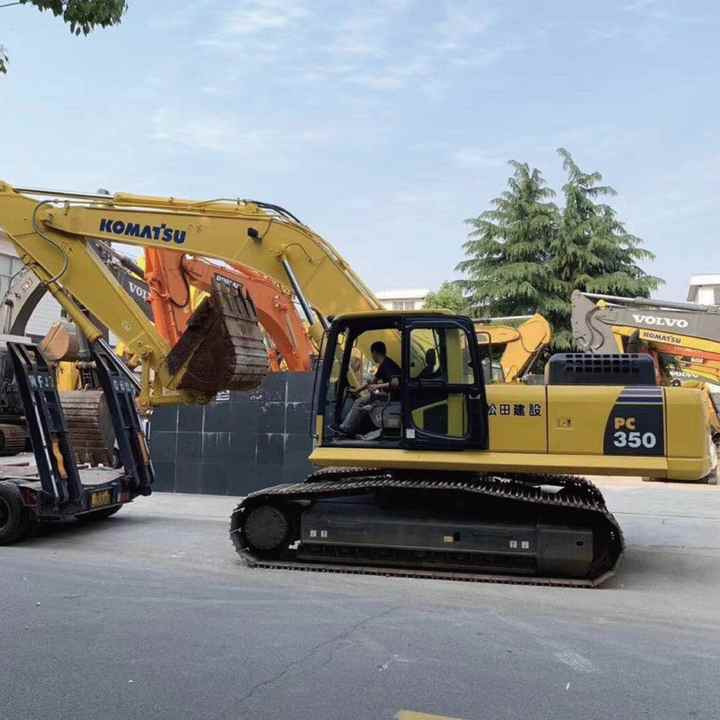 New Arrival Used Kkomatsu PC350-8 PC300-7 PC270-8 PC400-7 Hydraulic Crawler Excavator Large Sized Machines for Sale - Pelle sur chenille: photos 1 New Arrival Used Kkomatsu PC350-8 PC300-7 PC270-8 PC400-7 Hydraulic Crawler Excavator Large Sized Machines for Sale - Pelle sur chenille: photos 1