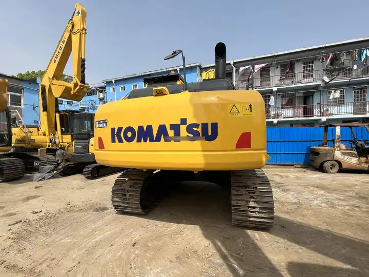 Original Japan Komatsu PC220 used excavator for sale/second hand komatsu excavator PC200-8 PC220-8 - Pelle sur chenille: photos 5 Original Japan Komatsu PC220 used excavator for sale/second hand komatsu excavator PC200-8 PC220-8 - Pelle sur chenille: photos 5
