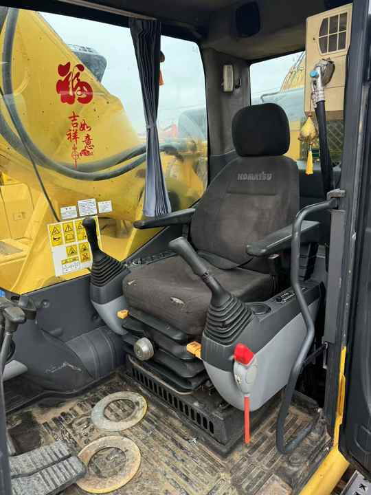 Original Japan Used komatsu Pc700 Mining Excavators PC700LC-8E0 Hevay Duty Mining Excavator - Pelle: photos 4 Original Japan Used komatsu Pc700 Mining Excavators PC700LC-8E0 Hevay Duty Mining Excavator - Pelle: photos 4