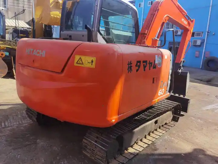 Original Used Excavator Made In Japan Tata Hitachi Zx60 Heavy Equipment 6 Tons 90% New - Pelle sur chenille: photos 2 Original Used Excavator Made In Japan Tata Hitachi Zx60 Heavy Equipment 6 Tons 90% New - Pelle sur chenille: photos 2