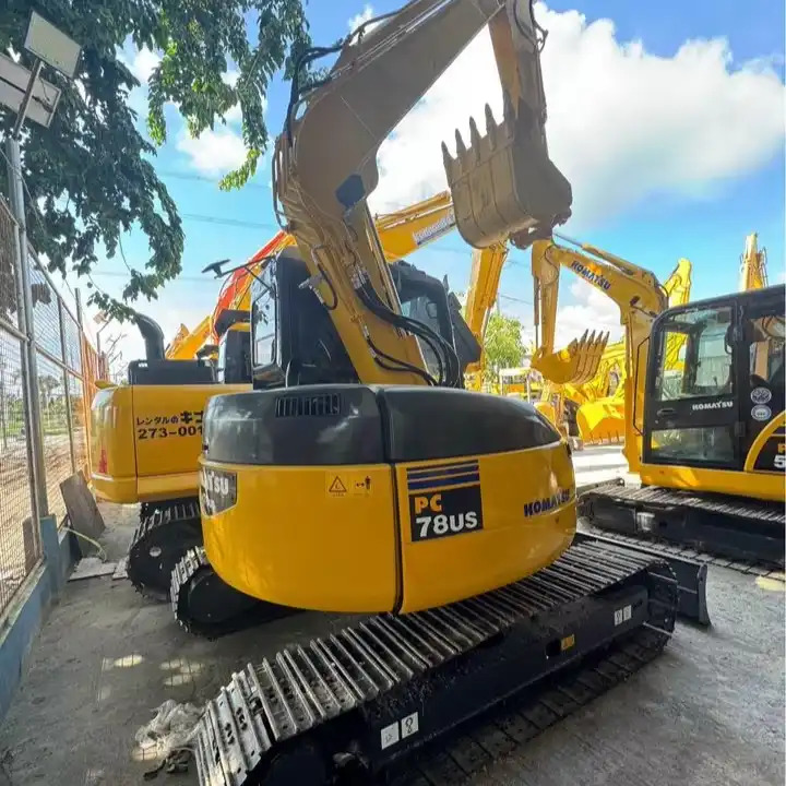 Second-Hand Used Komatsu PC 78 with Good Condition in Shanghai - Pelle: photos 1 Second-Hand Used Komatsu PC 78 with Good Condition in Shanghai - Pelle: photos 1