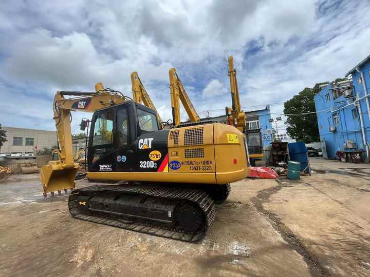 Pelle Used CAT 320 320B 320C Caterpillar Excavator with bucket Second hand: photos 6