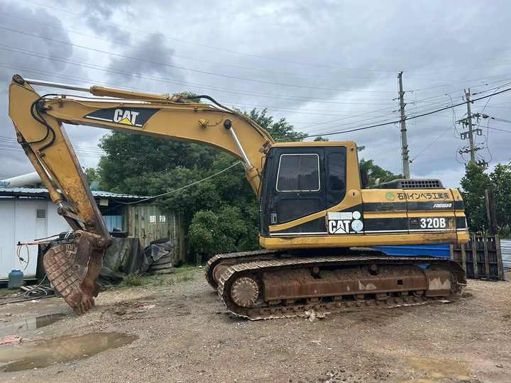 Used Excavator Cat 320bl Best Second Hand Excavator Caterpillar 320 320d 320b for Sale in Shanghai - Pelle sur chenille: photos 3 Used Excavator Cat 320bl Best Second Hand Excavator Caterpillar 320 320d 320b for Sale in Shanghai - Pelle sur chenille: photos 3