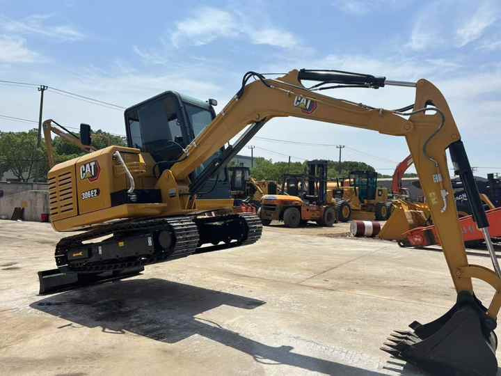 Used Excavators CAT 306E New Arrival Japan 6 Tons Hydraulic Crawler CAT Caterpillar 306E Used CAT Excavator - Pelle: photos 4 Used Excavators CAT 306E New Arrival Japan 6 Tons Hydraulic Crawler CAT Caterpillar 306E Used CAT Excavator - Pelle: photos 4