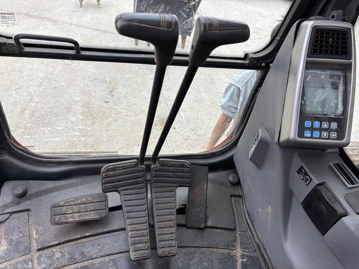Used Original KoreaN Doosan DX225lca Excavator Doosan Excavators Engineering Machinery Doosan 22ton USED Excavadoras - Pelle sur chenille: photos 2 Used Original KoreaN Doosan DX225lca Excavator Doosan Excavators Engineering Machinery Doosan 22ton USED Excavadoras - Pelle sur chenille: photos 2