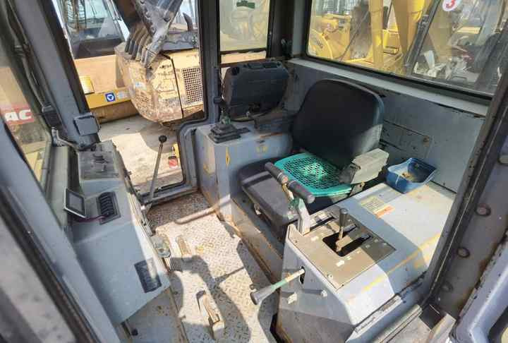 Perfect performance caterpillar Used 336D2L 336D2 336D Hydraulic Crawler Excavator Suitable For Construction - Pelle sur chenille: photos 5 Perfect performance caterpillar Used 336D2L 336D2 336D Hydraulic Crawler Excavator Suitable For Construction - Pelle sur chenille: photos 5