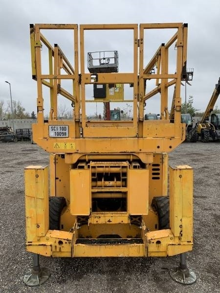 Genie GS-2669 - 10 m, 4x4, diesel - Nacelle ciseaux: photos 3 Genie GS-2669 - 10 m, 4x4, diesel - Nacelle ciseaux: photos 3