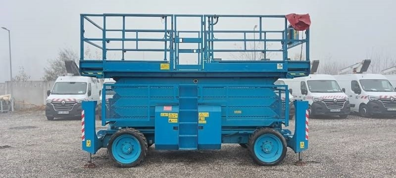 Genie GS5390 - 18m - 4x4 - Diesel - Nacelle ciseaux: photos 4 Genie GS5390 - 18m - 4x4 - Diesel - Nacelle ciseaux: photos 4