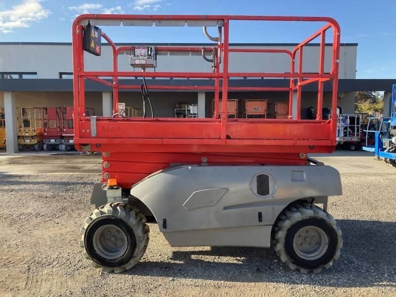 Haulotte Compact 10 RTE - 4x4, 10m, electric - Nacelle ciseaux: photos 4 Haulotte Compact 10 RTE - 4x4, 10m, electric - Nacelle ciseaux: photos 4