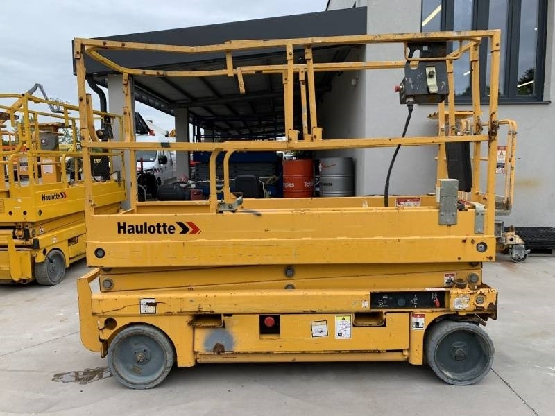 Haulotte Compact 8 - 8m, electric - Nacelle ciseaux: photos 4 Haulotte Compact 8 - 8m, electric - Nacelle ciseaux: photos 4