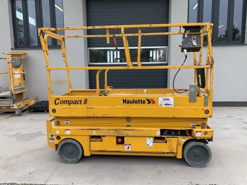 Haulotte Compact 8 - 8m, electric - Nacelle ciseaux: photos 5 Haulotte Compact 8 - 8m, electric - Nacelle ciseaux: photos 5