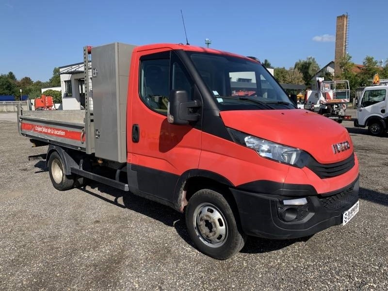 Iveco 35C12 - Tipper - Camion benne: photos 2 Iveco 35C12 - Tipper - Camion benne: photos 2