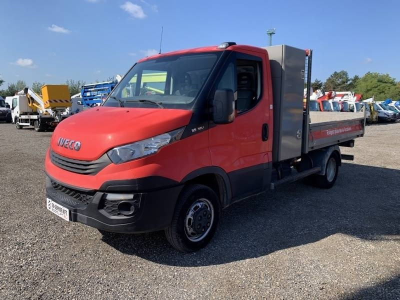 Iveco 35C12 - Tipper - Camion benne: photos 3 Iveco 35C12 - Tipper - Camion benne: photos 3