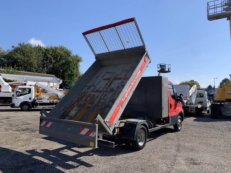 Iveco 35C12 - Tipper - Camion benne: photos 1 Iveco 35C12 - Tipper - Camion benne: photos 1