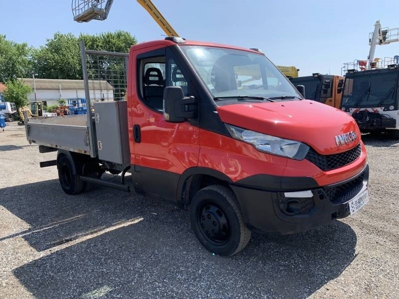 Iveco 35C13 - Tipper - Camion benne: photos 2 Iveco 35C13 - Tipper - Camion benne: photos 2