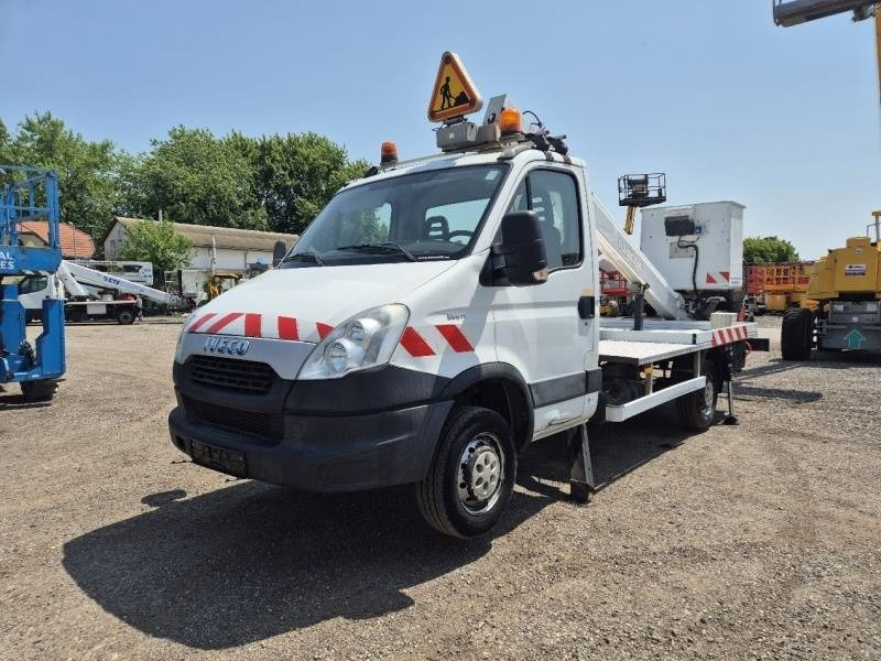 Iveco Daily Multitel 160 ALU DS - 16m - *NEW PUMP + PTO* - Camion avec nacelle: photos 2 Iveco Daily Multitel 160 ALU DS - 16m - *NEW PUMP + PTO* - Camion avec nacelle: photos 2