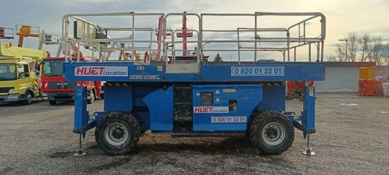JLG 3394RT - 12m, 4x4, diesel - Nacelle ciseaux: photos 4 JLG 3394RT - 12m, 4x4, diesel - Nacelle ciseaux: photos 4