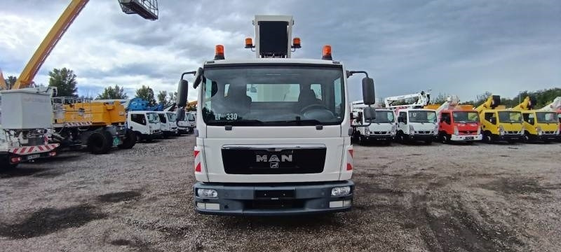 MAN TGL 7.150 Ruthmann T330 - 33m - 320 kg - Camion avec nacelle: photos 3 MAN TGL 7.150 Ruthmann T330 - 33m - 320 kg - Camion avec nacelle: photos 3