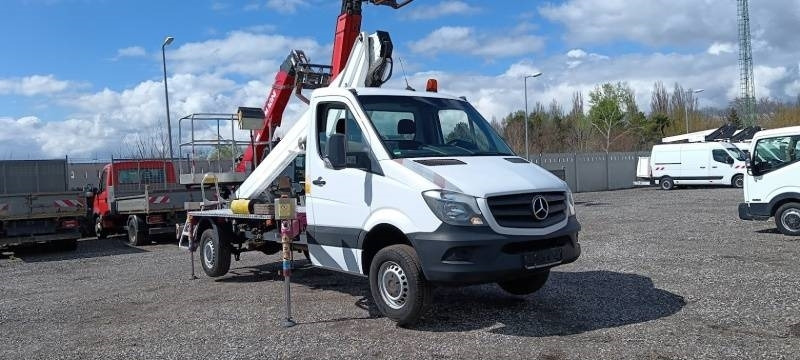Mercedes-Benz Sprinter GSR B180T - 17,8m - 300 kg - Camion avec nacelle: photos 1 Mercedes-Benz Sprinter GSR B180T - 17,8m - 300 kg - Camion avec nacelle: photos 1
