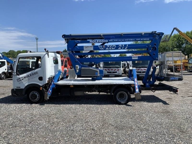 Nissan Cabstar CTE ZED 21 J - 21 m - 200 kg - Camion avec nacelle: photos 5 Nissan Cabstar CTE ZED 21 J - 21 m - 200 kg - Camion avec nacelle: photos 5