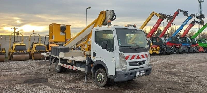 Renault Maxity Multitel MT202DS - 20m - 200 kg - Camion avec nacelle: photos 1 Renault Maxity Multitel MT202DS - 20m - 200 kg - Camion avec nacelle: photos 1