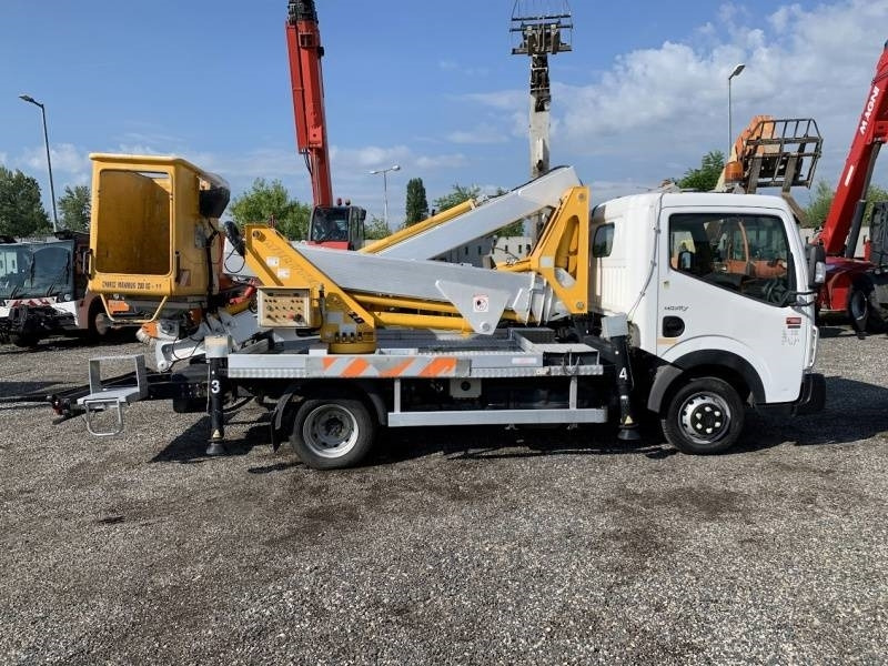 Renault Maxity Multitel MX200 - 20 m - Camion avec nacelle: photos 4 Renault Maxity Multitel MX200 - 20 m - Camion avec nacelle: photos 4