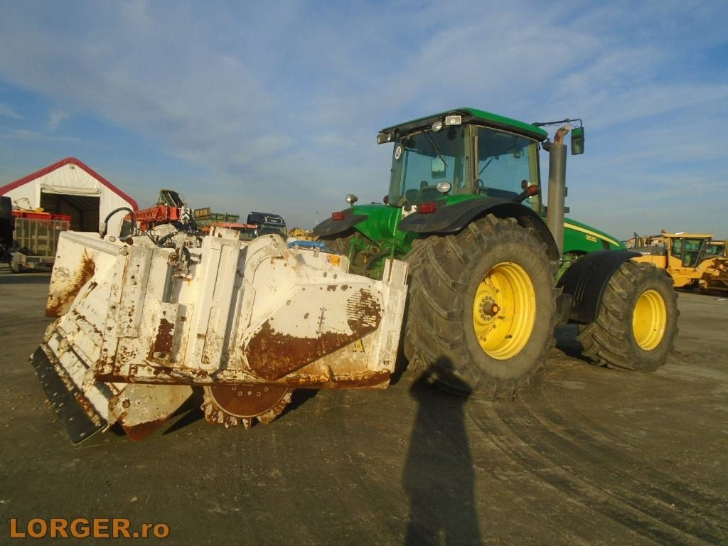 John Deere 8530 cu stabilizator de sol Wirtgen WS 250. - Tracteur agricole: photos 5 John Deere 8530 cu stabilizator de sol Wirtgen WS 250. - Tracteur agricole: photos 5