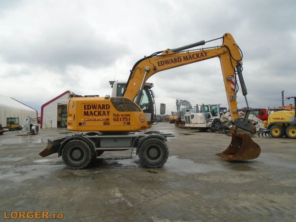Liebherr A 914 - Pelle sur pneus: photos 5 Liebherr A 914 - Pelle sur pneus: photos 5