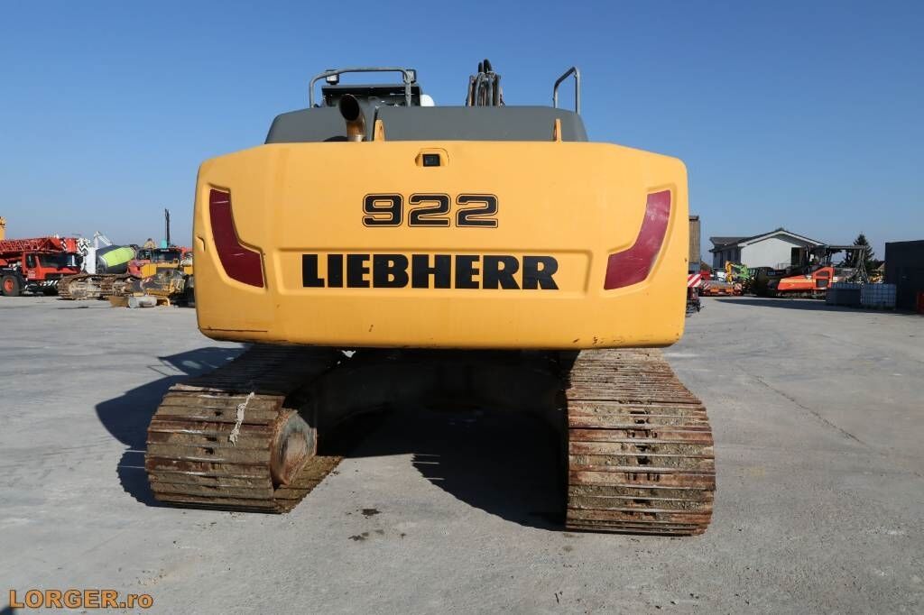 Liebherr R 922 LC Liebherr R 922 LC - Pelle sur chenille: photos 4 Liebherr R 922 LC Liebherr R 922 LC - Pelle sur chenille: photos 4