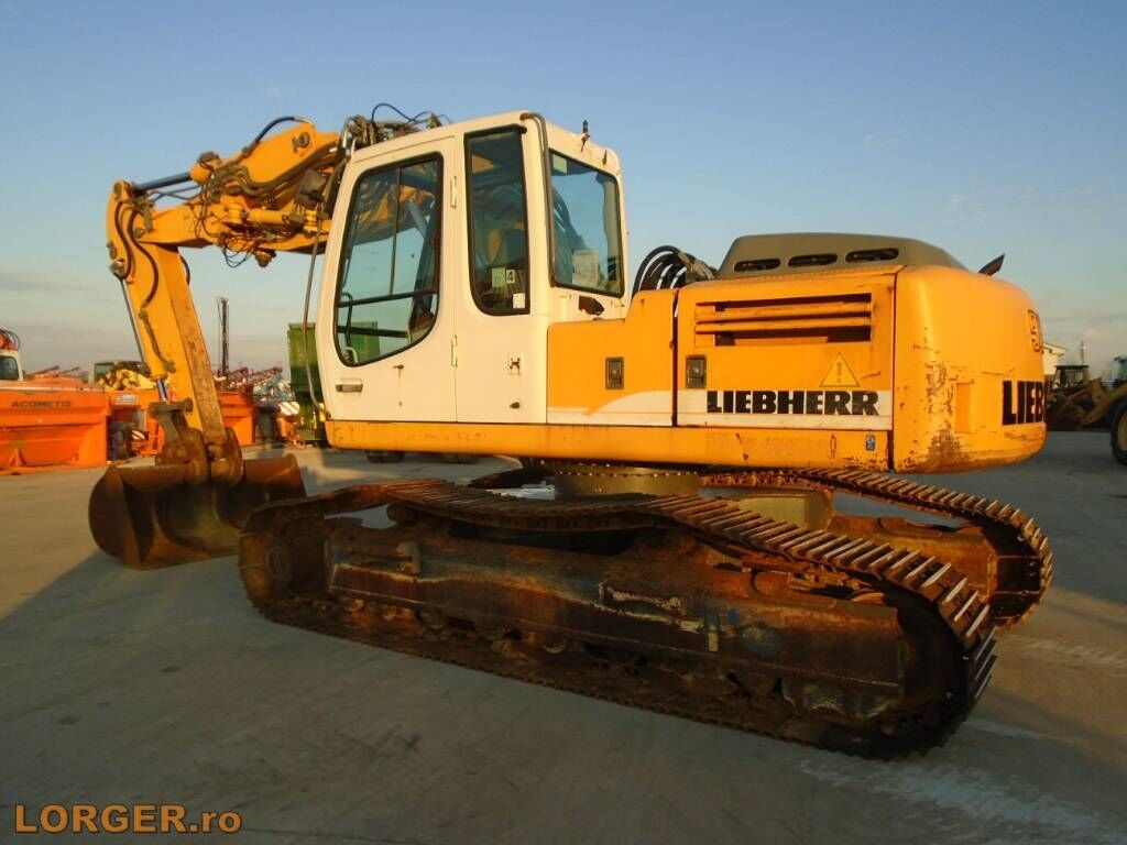 Liebherr R904C HDSL Liebherr R904C HDSL - Pelle sur chenille: photos 2 Liebherr R904C HDSL Liebherr R904C HDSL - Pelle sur chenille: photos 2